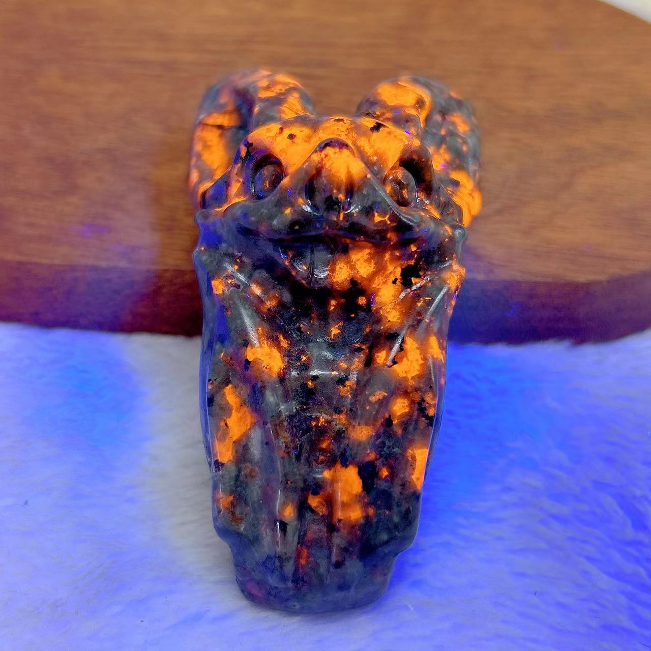 Natural Crystal Yooperlite Bat - Lighting Effect Home Decor ulasan dan harga